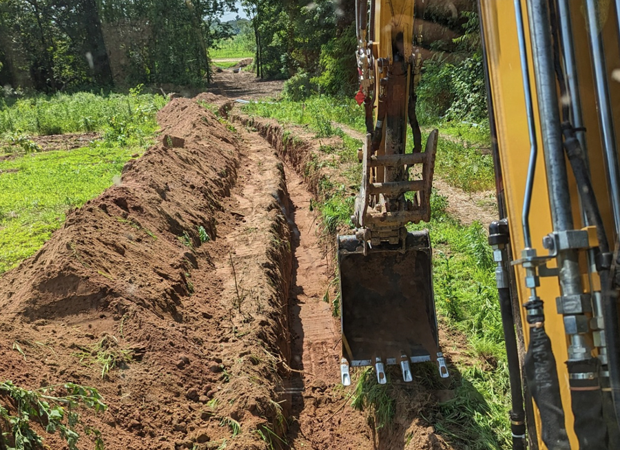 land-clearing-in-excavator